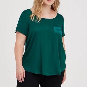 💚 Torrid Abbey Green Stretch Blouse 💚
